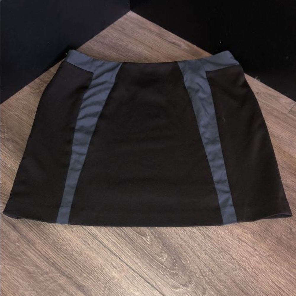 ⭐️3 x $20 bundles⭐️ Super cute Mini skirt